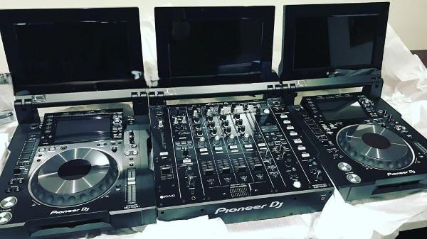 Pioneer CDJ-Tour1, Pioneer CDJ-3000, CDJ-2000NXS2